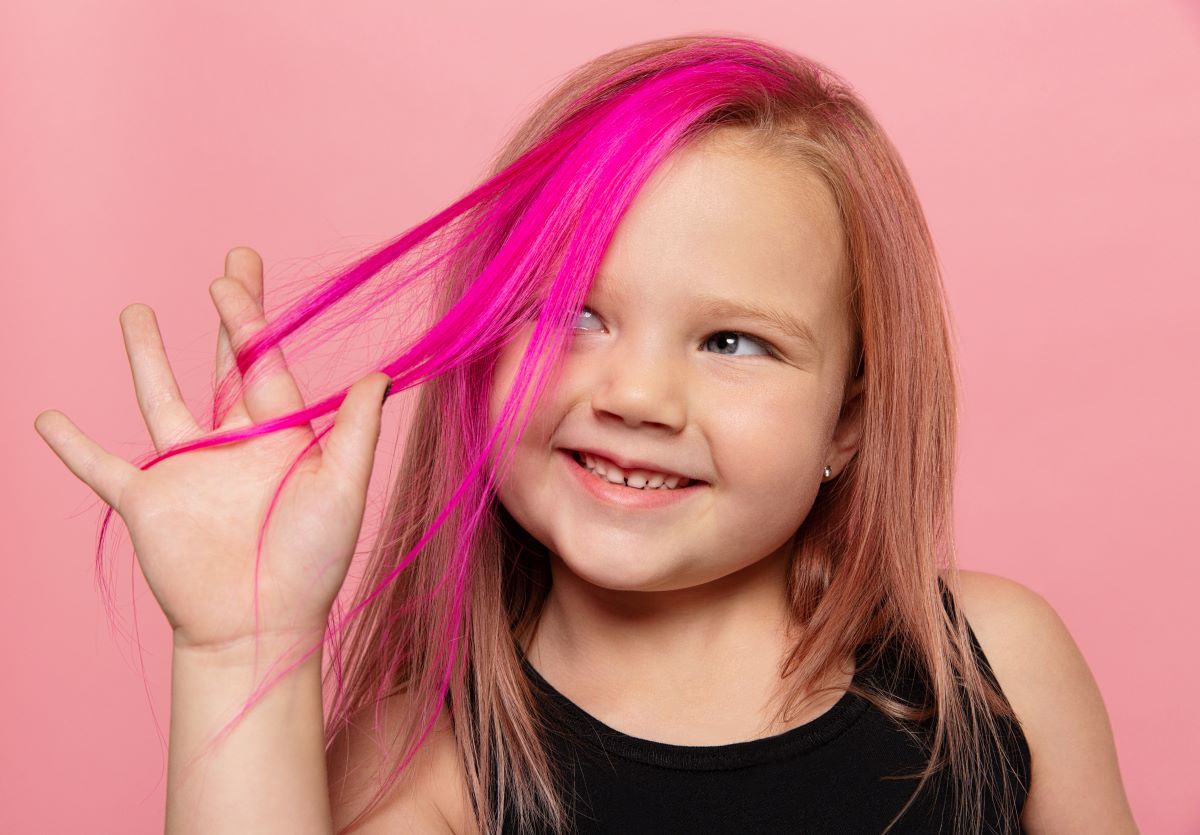 Streaks & Strands Semi-Permanent Hair Colour