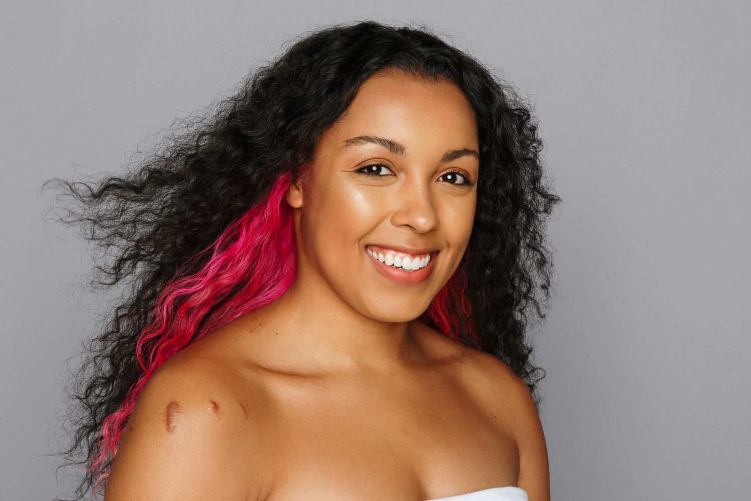 Streaks & Strands Semi-Permanent Hair Colour